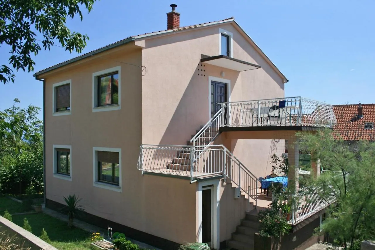 Apartments With A Parking Space Dramalj, Crikvenica - 5576