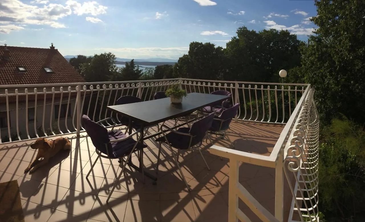 Apartments With A Parking Space Dramalj, Crikvenica - 5576 0*, Dramalj Croatia